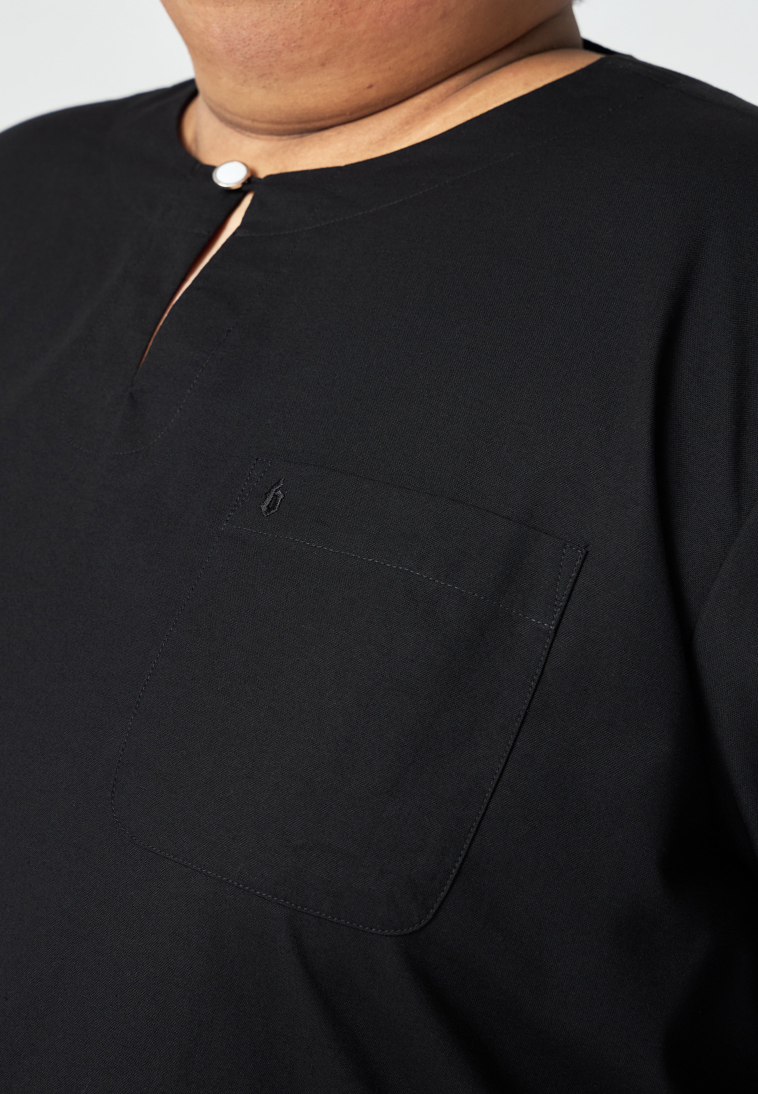 #Color_Black
