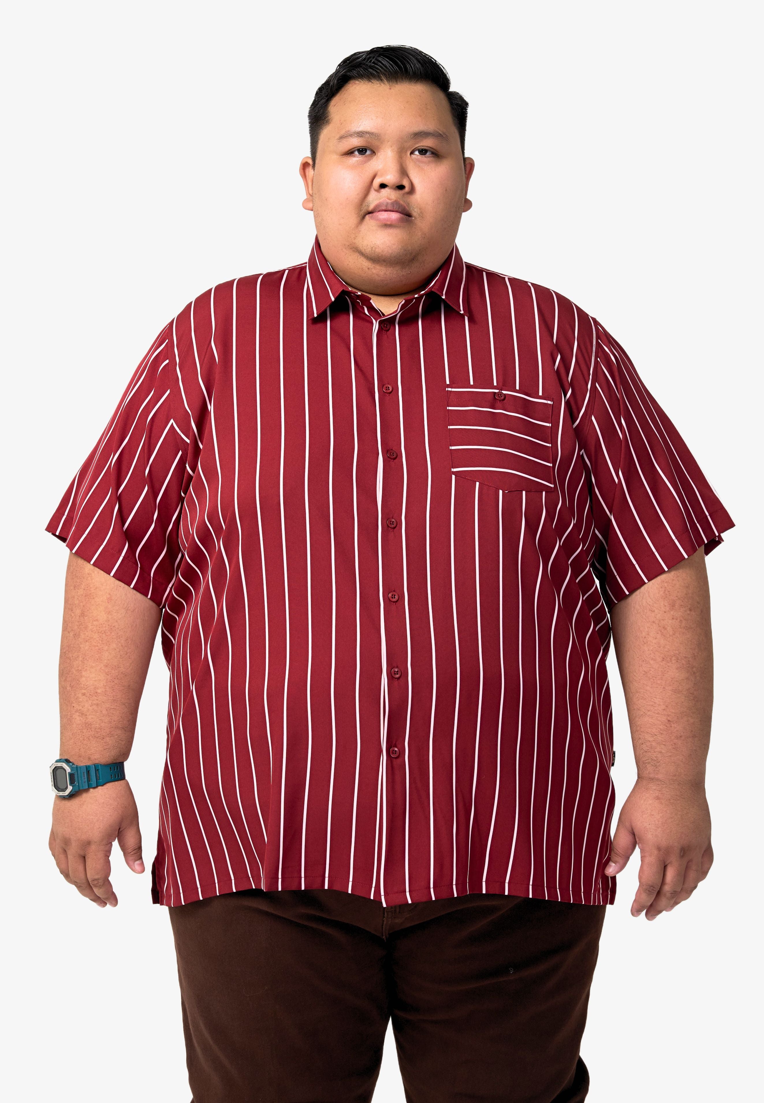 A plus-size male model wearing a maroon shirt with white stripes #color_maroon