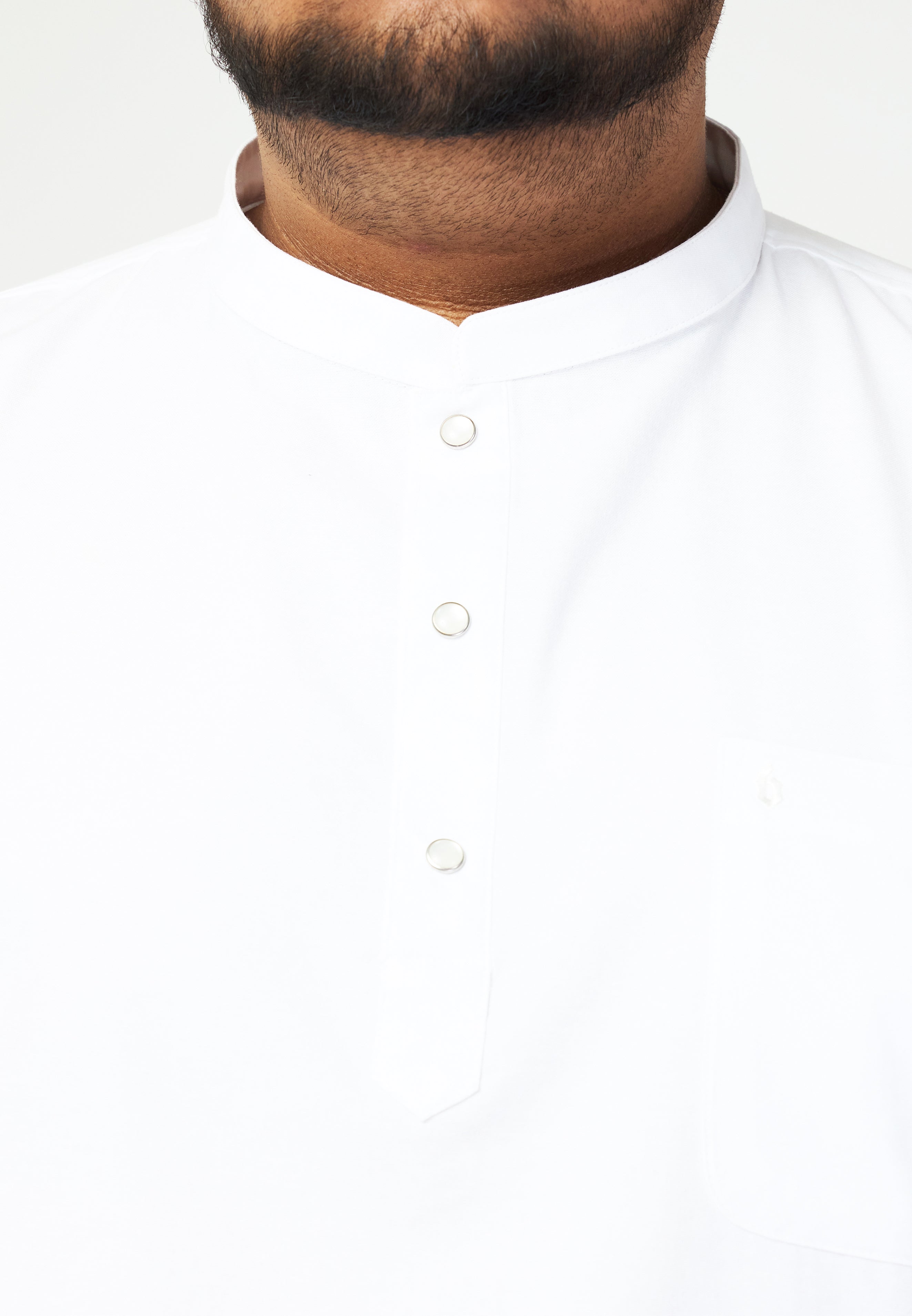 #Color_White