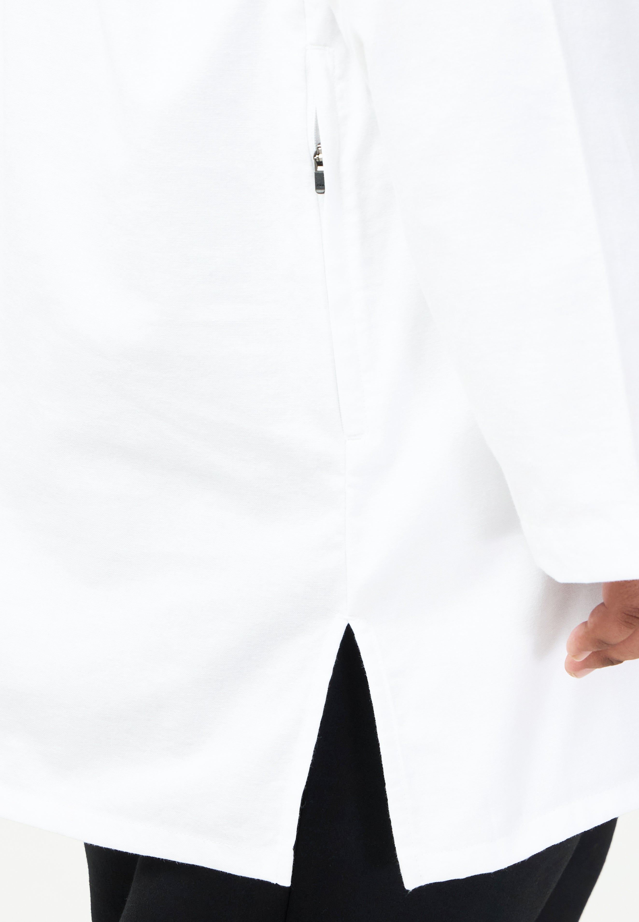 #Color_White