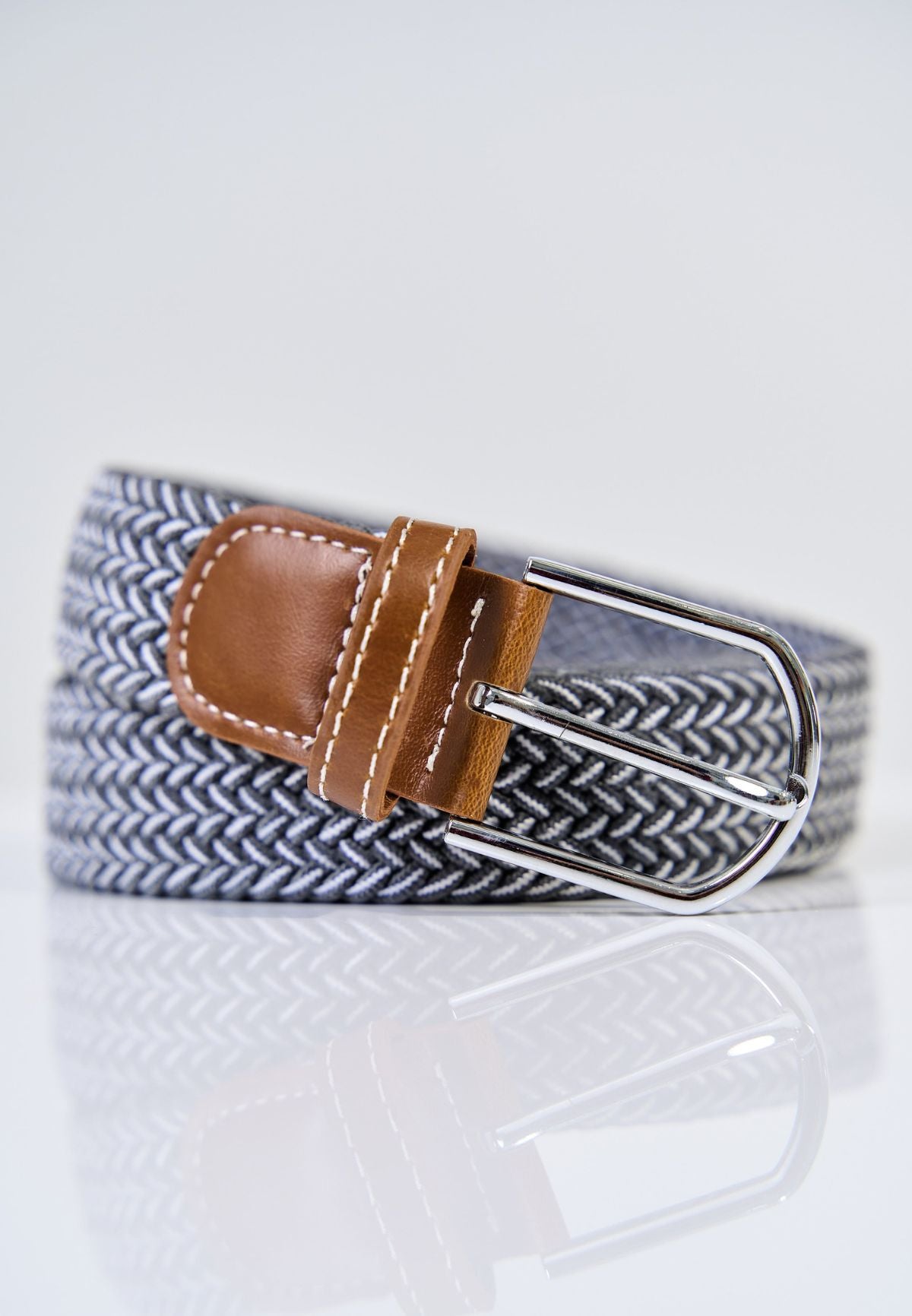 #color_stripe grey