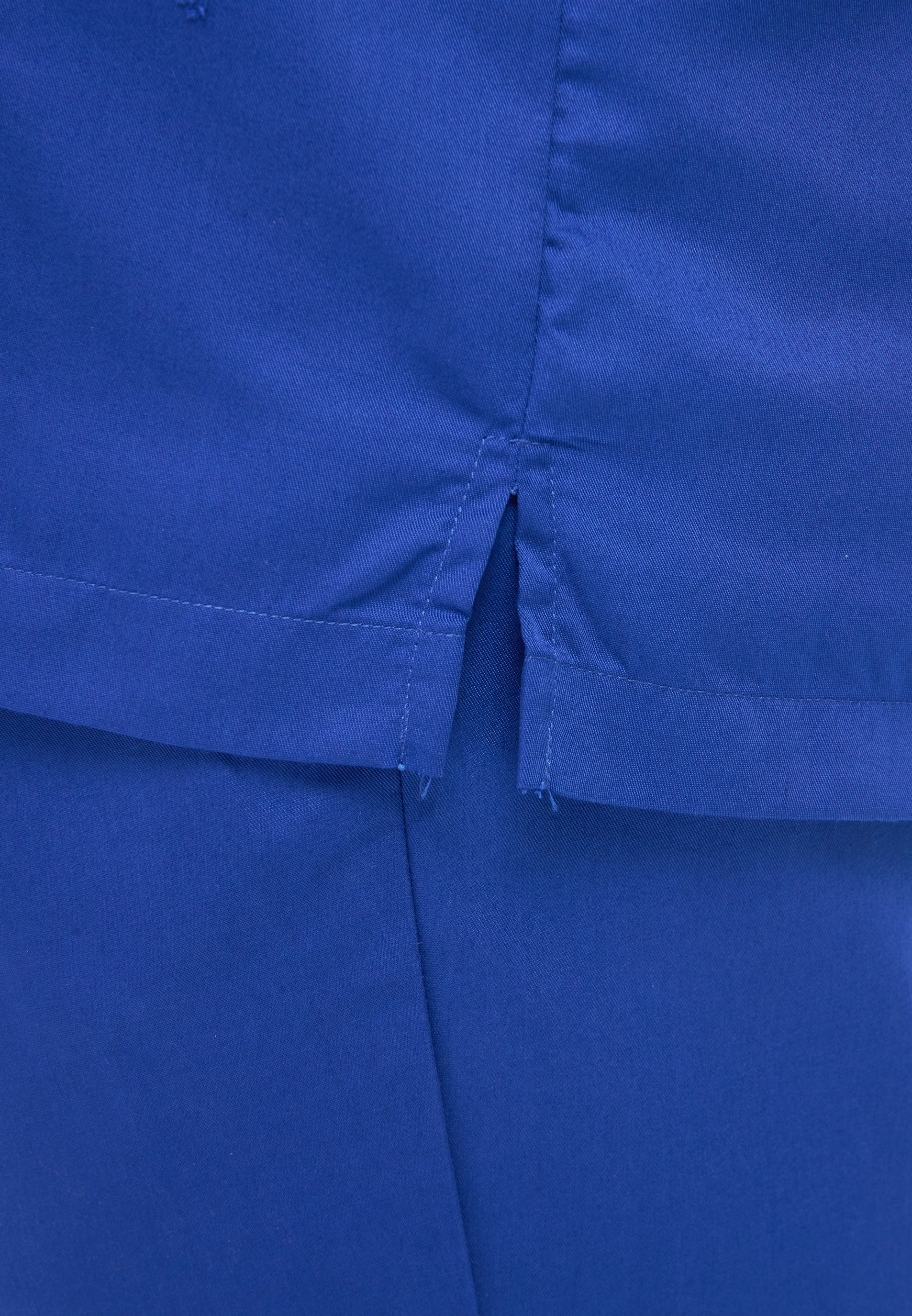 #Color_Royal Blue