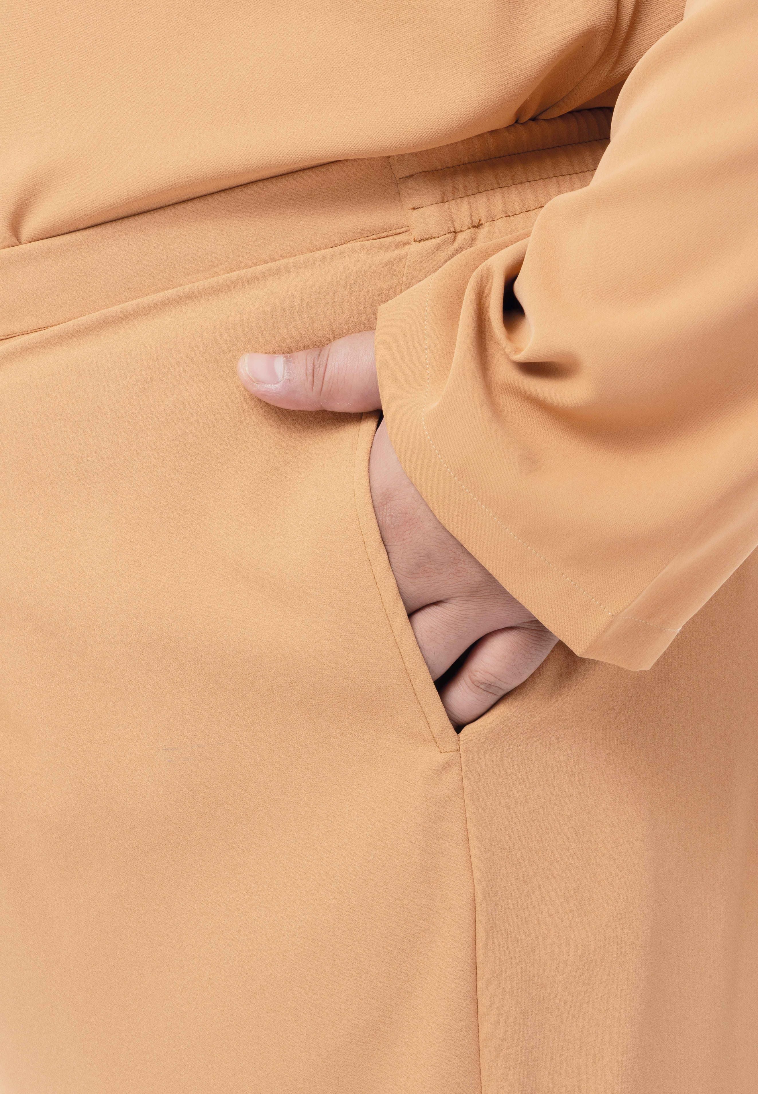 #Color_Caramel Brown